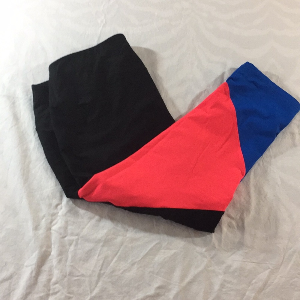 Lane Bryant Black/Multi Workout Leggings - 14/16
